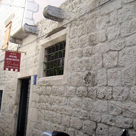 Dobra Apartments Trogir Bagian luar foto