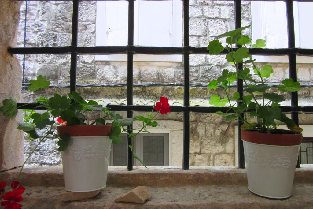 Dobra Apartments Trogir Bagian luar foto