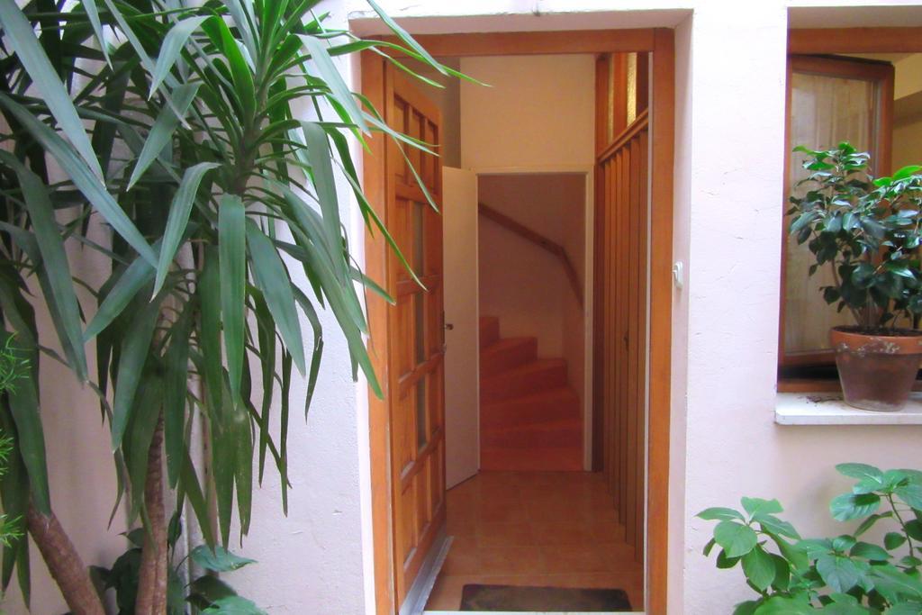 Dobra Apartments Trogir Bagian luar foto